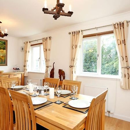 Spacious 4 Bedroom Townhouse Near Scenic Beach & City Centre Aberdeen Buitenkant foto